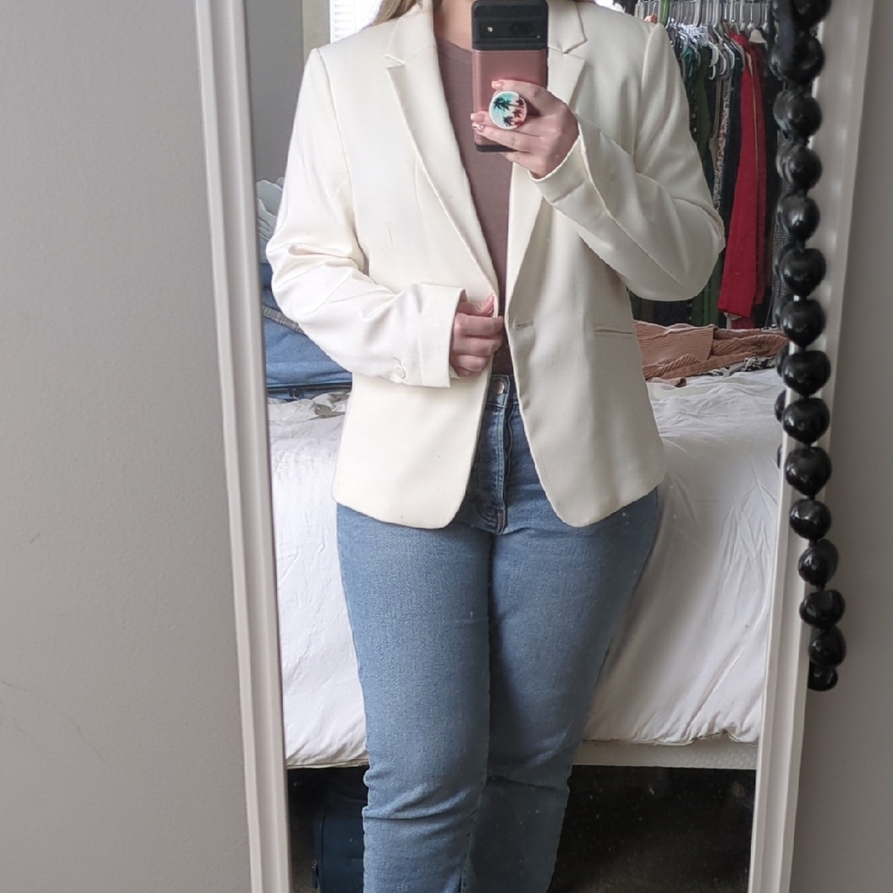 Women's Cream Blazer